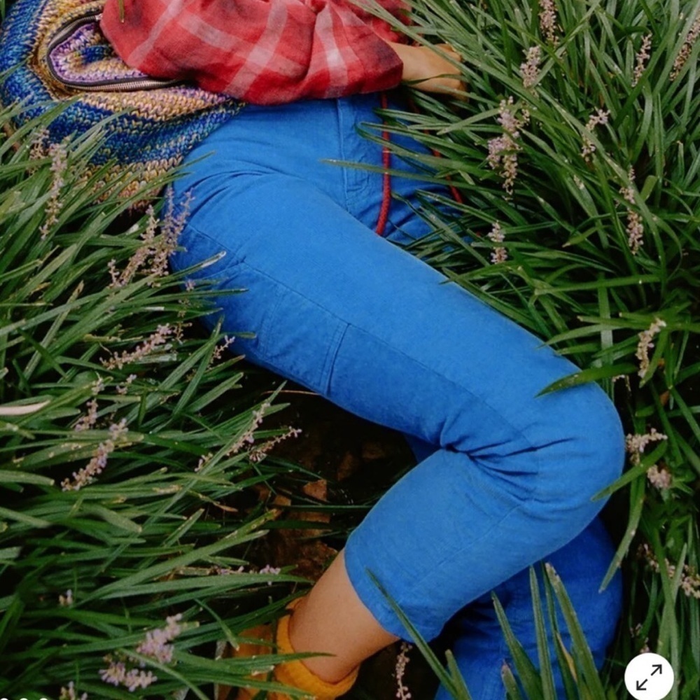 BDG Urban Outfitter’s Blue Corduroy Slim Straight Pants‎